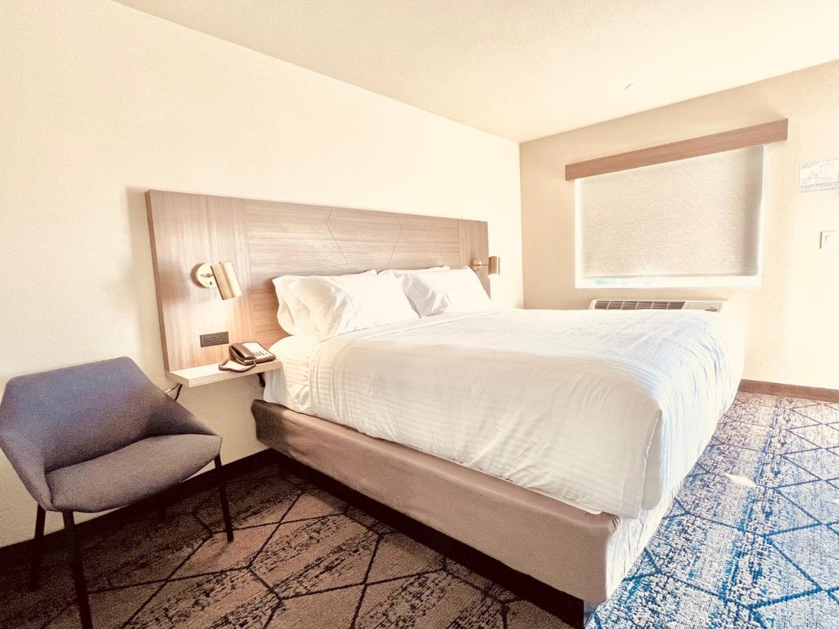 Ramada By Wyndham Yosemite Area 2* Modesto