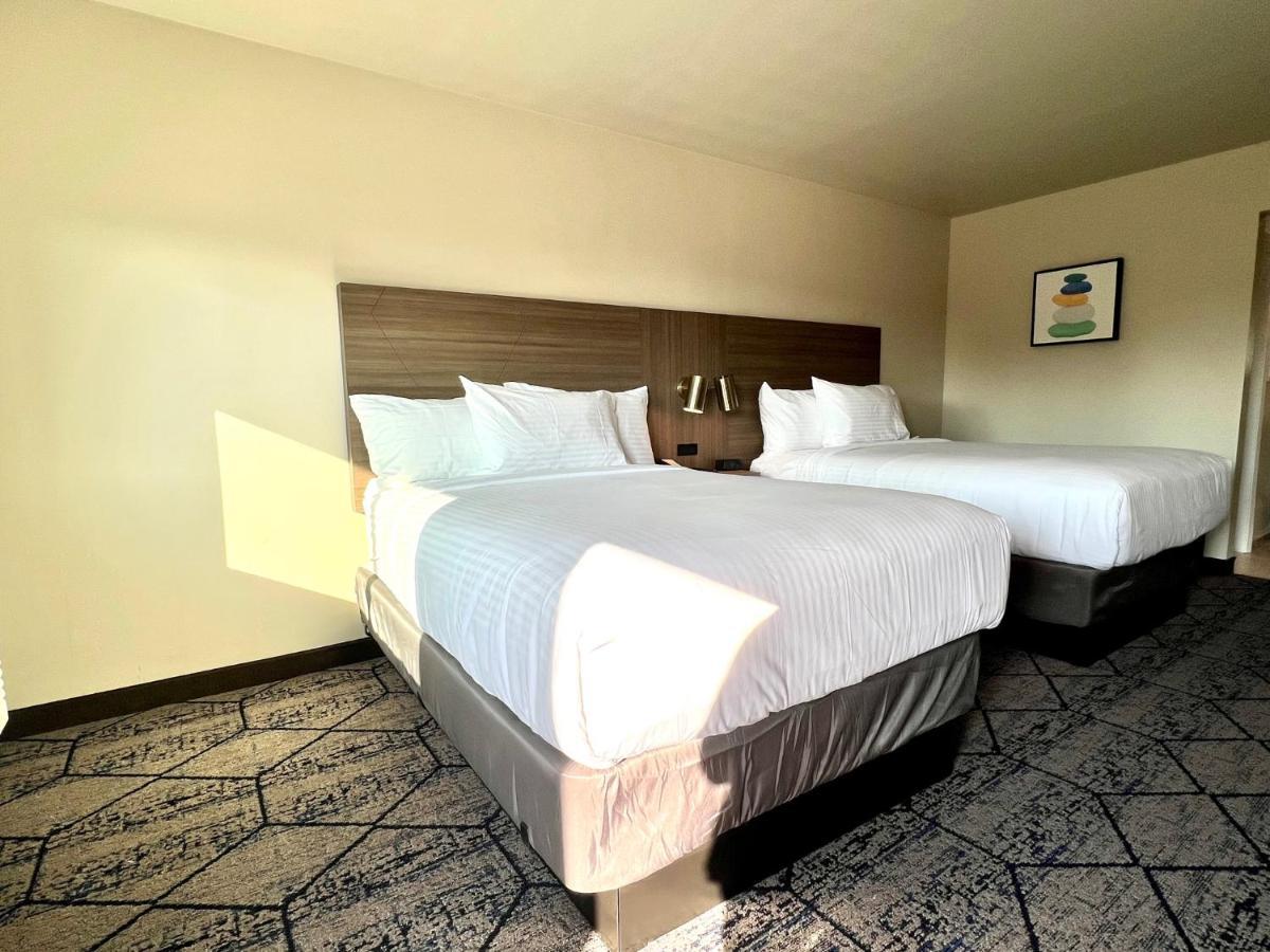 Ramada By Wyndham Yosemite Area