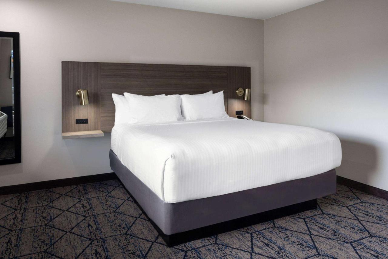 Ramada By Wyndham Yosemite Area