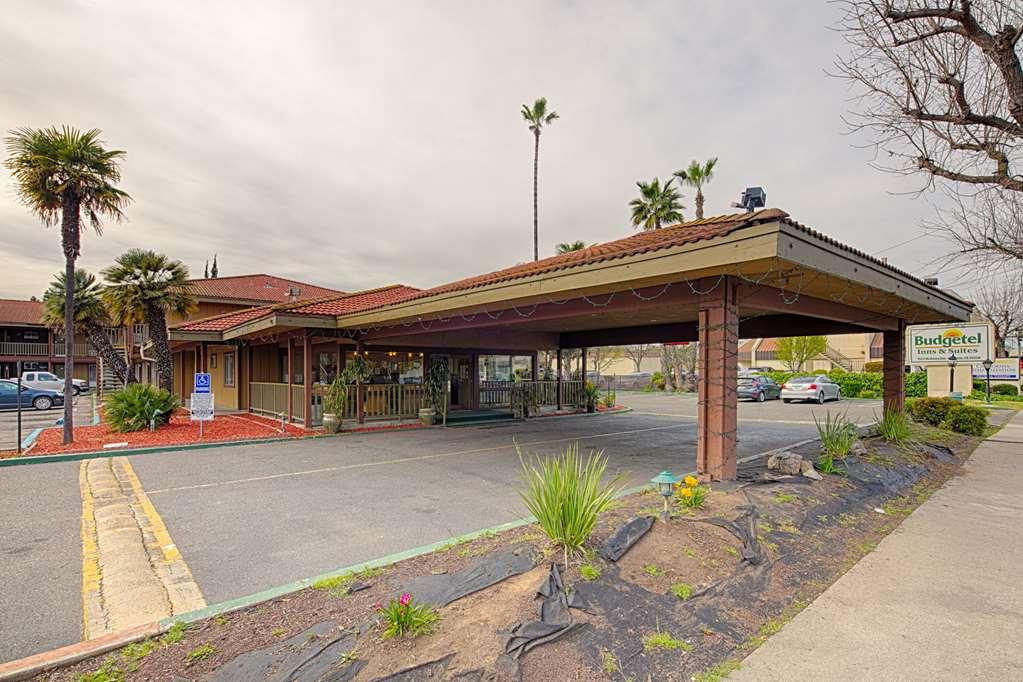 Ramada By Wyndham Yosemite Area 2* Modesto